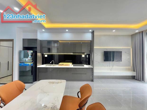 NHÀ 2 TẦNG KIÊN CỐ ĐẸP - VÀO Ở NGAY-  HOÀNG HOA THÁM SÁT LÊ DUẨN, HÀM NGHI - CHỈ 3.X TỶ - 1