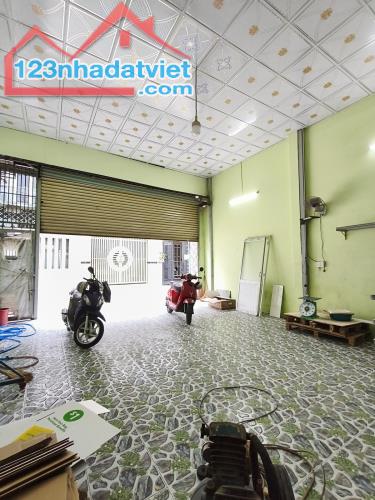 GẤP BÁN ĐI  NƯỚC NGOÀI ĐỊNH CƯ --CHỈ 40TR/M2--192M2--2 TẦNG --HXT - 2