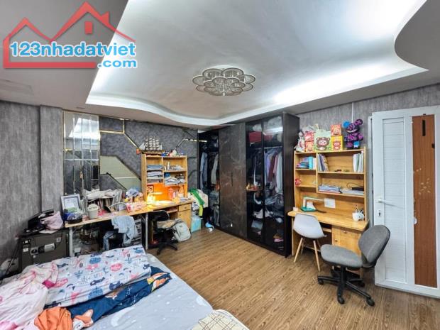 Nhà Liễu Giai 83m*5T, MT 4.8m, căn góc 3 thoáng, ngõ rộng 6m, ô tô vào, 10m ra phố 32 tỷ - 3