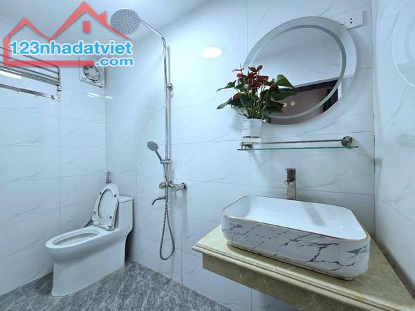 Bán nhà Hà Cầu 42m², 5 tầng, thang máy Châu Âu, giá SIÊU HỜI - 2