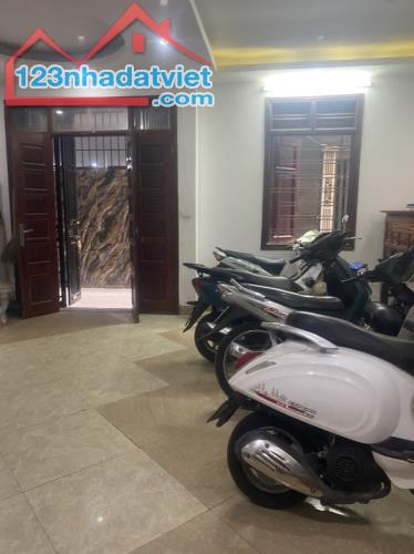 Nhà Doãn Kế Thiện, Cầu Giấy. 40mx5; MT 5.5m; Giá 11.35 tỷ - 1