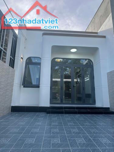 🏡 BÁN NHÀ GẦN CHỢ AN NGÃI – HUYỆN LONG ĐẤT GIÁ 1.75 TỶ - 1