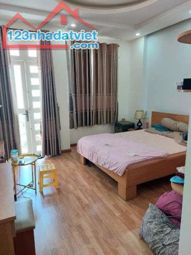 Bán nhà p15 Tân Bình, diện tích 4,2x22m, 5 tầng giá chỉ 9 tỷ - 1