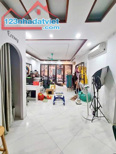 PHÂN LÔ TRẦN ĐẠI NGHĨA, 50M2, 5 TẦNG,MT 4,4 M, GIÁ 15,2 TỶ, VỈ HÈ Ô TÔ, KD - 1