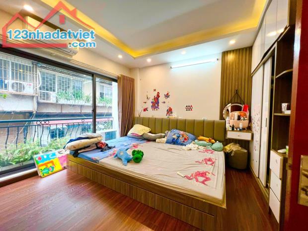 PHÂN LÔ TRẦN ĐẠI NGHĨA, 50M2, 5 TẦNG,MT 4,4 M, GIÁ 15,2 TỶ, VỈ HÈ Ô TÔ, KD - 2