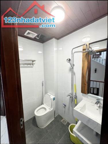 Nhà ĐẠI CHẤT – phố Khương Trung – gần 10 tỷ - Đẹp chết ngất. - 2