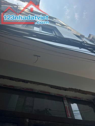 Bán nhà ngõ phố Quan Nhân - Thanh Xuân Hà Nội 30m2 giá chỉ 7,95 tỷ