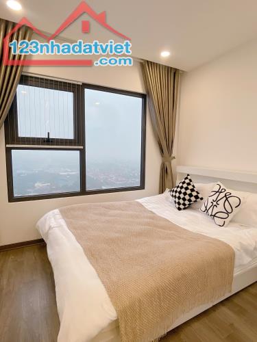 Chính chủ cần bán căn hộ chung cư A10 Nam Trung Yên 65m, 2n1vs đủ đồ