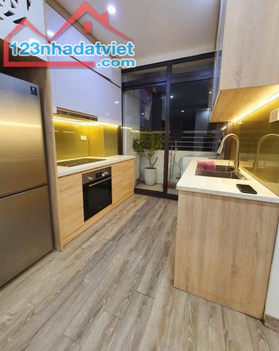 Chính chủ cần bán căn hộ chung cư A10 Nam Trung Yên 65m, 2n1vs đủ đồ - 1