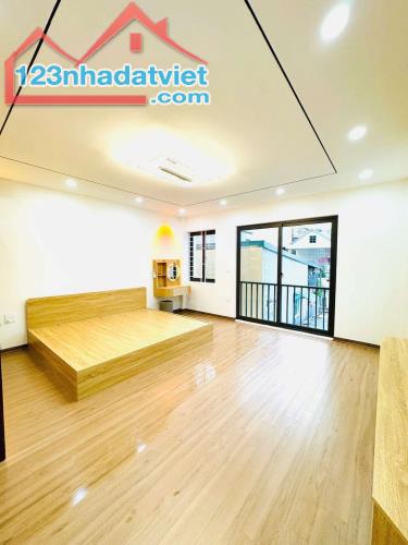 Cách Ô Tô 20m, Nguyễn Văn Cừ, 3 Thoáng, Thang Máy, Full Nội Thất - 3