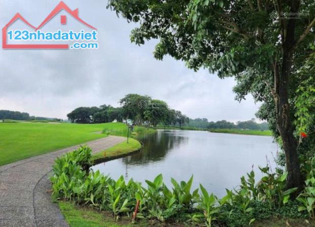 Bán biệt thự nghỉ dưỡng VIP sân golf Vân Trì, Đông Anh 1200m2, MT 31m, giá 220 tỷ. LH: - 3