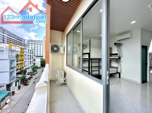 Bán CHDV ngay ĐH VĂN LANG, GÒ VẤP. Hơn 26phòng dòng tiền 160tr/t, 29,5 tỷ 140M2 ngang 10M - 4