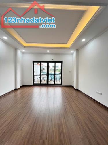 Vĩnh Phúc, Ba Đình 45m ô tô vào nhà giá 15.x tỷ
