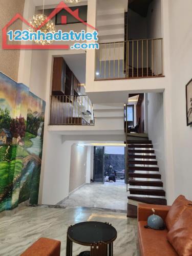 sở hữu ngay nhà 5 tầng khu đồng bộ,hẻm xe hơi p11 Gò Vấp - 1