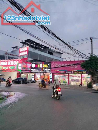 CHÍNH CHỦ CẦN BÁN NHÀ TRỌ 1 TRỆT 1 LẦU - 8 PHÒNG THU NHẬP ỔN ĐỊNH - TP Thuận An, Bình - 4