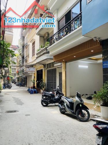 Bán nhà Phân Lô Ôtô tránh Hoàng Văn Thái 50/55m x 5Tầng Thang máy, MT 4.7m 21.6 Tỷ - 1