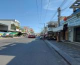 Cần bán 300m2 đất có sẵn nhà cấp 4 còn mới lô 2 đường Đặng Văn Lãnh - Phan Thiết ô tô tận