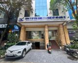 Tặng 1 tháng tiền thuê khi thuê mặt bằng 100m2 phố Duy Tân, Cầu Giấy. Giá 37 Triệu/Tháng