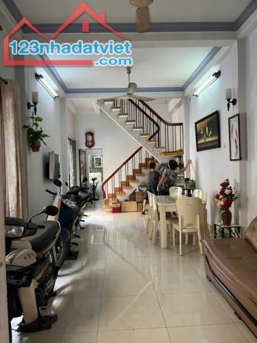 Bán nhà mặt tiền Phan Văn Trị, P.14, Bình Thạnh: 3,6 x 20, giá: 12,2 tỷ - 4