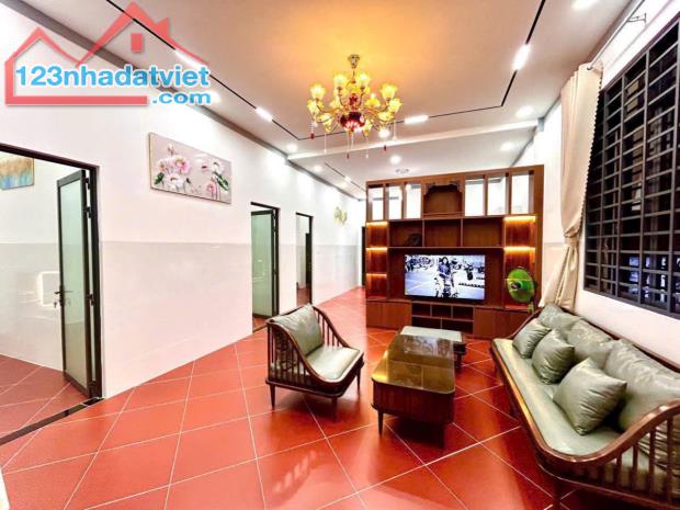 NHÀ VƯỜN SƠN ĐÔNG GÓC 2 MẶT ĐƯỜNG GẦN 173 MỚI - 1