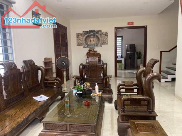 Bán nhà 6 tầng thang máy Thượng Đình 43 m² – gần phố, nội thất cao cấp – giá 8.9 tỷ