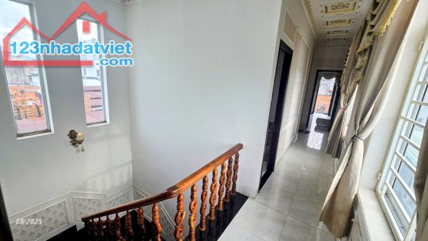 GĐ CẦN BÁN NHÀ RỘNG 235m² - 1lầu 1trệt SIÊU ĐẸP - Phường Tân Hòa - Hố Nai NEW - Đồng Nai - 4