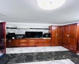 Bán Căn Hộ Dich Vụ Quận 8, 98m² – 6 Tầng , Ngay Tạ Quang Bửu , Chỉ : 18 tỷ