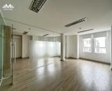 List văn phòng có diện tích từ 100m2 đến 200m2, gần trung tâm thành phố