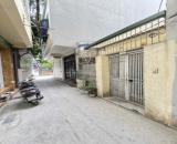 Nhà cấp 4 Đình Thôn 45m², vị trí đẹp, ngõ nông gần ô tô, giá 9.95 tỷ