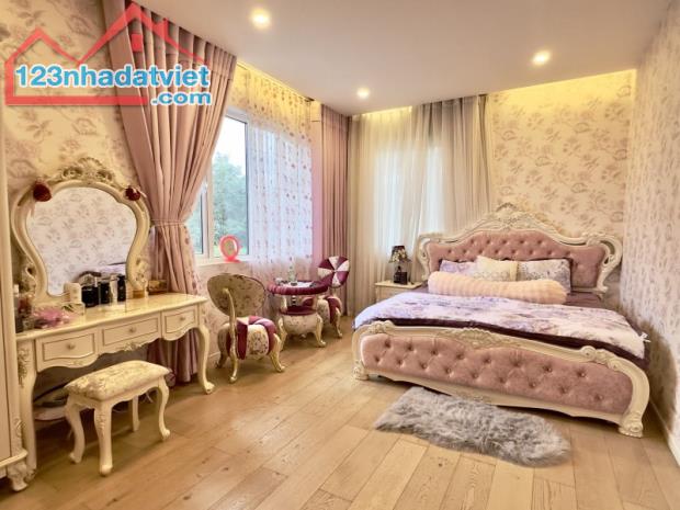 🏬 BIỆT THỰ VEN SÔNG SÀI GÒN - BẾN DU THUYỀN RIÊNG - SÁT VẠN PHÚC CITY - BẢO VỆ 24/7 - 3