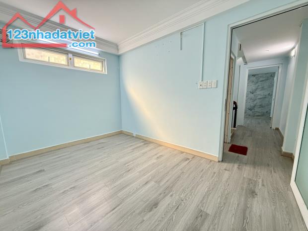 MẶT TIỀN KINH DOANH NGUYỄN TRỌNG TUYỂN - NHÀ 5 TẦNG 63m2 6PN - 18.9 TỶ - 2