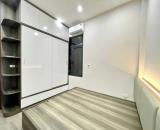 Bán Nhà Phố 8/3, Hai Bà Trưng, 20m2 x 5 tầng, Lô góc - KO QH - SDCC - Giá hơn 5 Tỷ