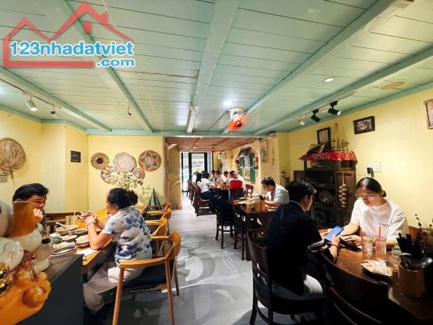 Bán Nhà Mặt Tiền - Khu Trung Sơn -  Thang Máy - Đang Cho Thuê - 31 Tỷ