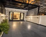 Bán gấp nhà dân xây Phương Lưu 80m², mặt tiền 4m, sân cổng, nội thất đẹp