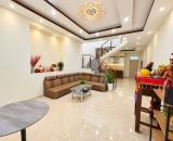 Bán nhà Văn Cao 98m² đất nở hậu, 2 tầng, ban công rộng, đường 8m có vỉa hè