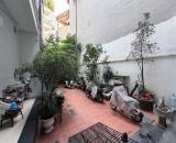 BÁN NHÀ ĐÔNG QUAN, QUAN HOA CẦU GIẤY, NHÀ DÂN TỰ XÂY 43M x 4 TẦNG RẤT THOÁNG, 7,9 TỶ