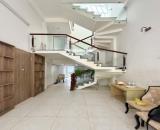 HẺM XE HƠI đường Phan Đình Phùng, 50m2 cho gia đình đông người ngay trung tâm Phú Nhuận