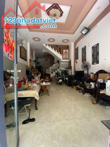 Bán nhà Bùi Minh Trực ngang 4m sổ riêng 5 tầng chỉ 9 tỷ nhỉnh - 0931172218 - 1