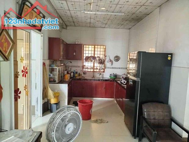 2.020M² – NGANG 20M DÀI 100M – VIEW CÔNG VIÊN – NGAY CHỢ BÌNH CHÁNH – CHỈ 75 TOI - 1
