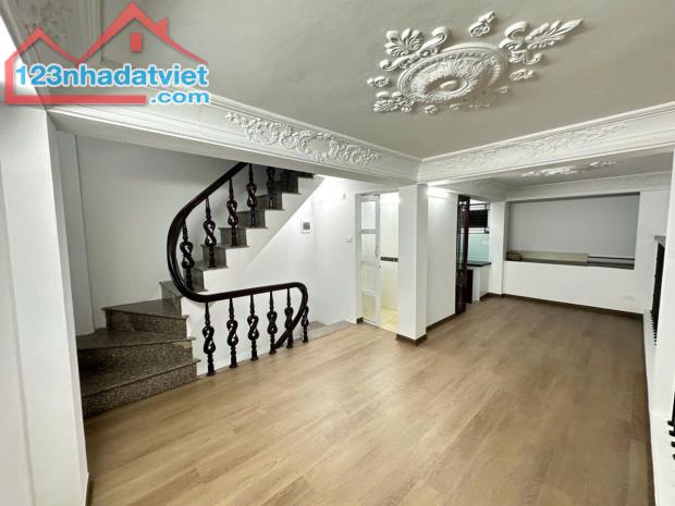 Bán nhà Minh Khai- Hai Bà Trưng50 50m2 ,5 tầng giá, 12 tỷ