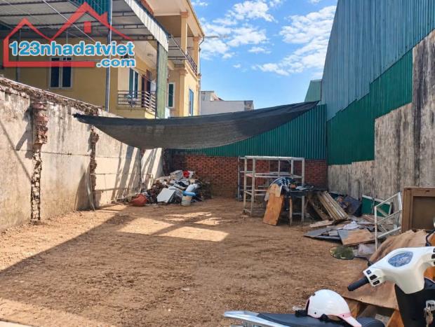 BÁN ĐẤT ĐẸP NGÕ TRẦN NHẬT DUẬT, ĐỘI CUNG, PHƯỜNG THÀNH VINH 79,9m2 HƯỚNG TÂY