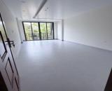 GIÁ TỐT - CHO THUÊ MBKD - VĂN PHÒNG - MỚI XÂY, CÓ THANG MÁY, GẦN LOTTE TÂY HỒ