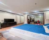 N.h.à p.hâ.n lô phố Vọng–DT 105m2x5T - Mặt Tiền 8,5m-ô tô đỗ trước cửa ngày đêm