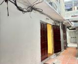 BÁN NHÀ PHỐ MAI HẮC ĐẾ DT 17M², 2 TẦNG, CÁCH MẶT PHỐ 10M, GẤP GẤP.