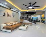 Bán căn nhà 3.5 tầng ngõ đường Hồng Quang, TP Hải Dương, 52.8m2, mt 4.32m, 4 ngủ, ngõ oto