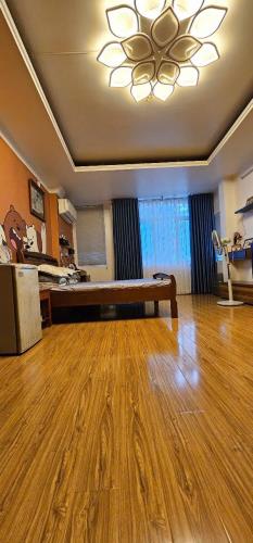 Nhà phân lô ngõ 230 Lạc Trung, 50m2 x 6T đẹp, MT 8m, giá 18.8 tỷ có TL, 0985868893 - 2