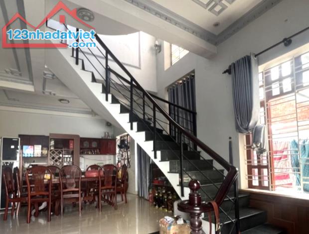 Bán Biệt Thự Trung Tâm, Kha Vạn Cân- Đường 14-Linh Chiểu, 202m2(14mx14.5m), Chỉ 13 Tỷ (TL)