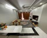 Cần tìm chủ mới cho căn ở 377 Bát Khối