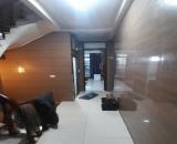 BÁN NHÀ NGAY ĐẦU NGÕ HÒA BÌNH 2, SÁT MẶT PHỐ Ô TÔ VÀO TẬN NHÀ, 35M2 X 4 TẦNG CHẮC CHẮN