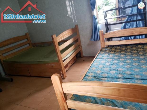 Chính chủ cho thuê nhà nguyên căn 3 tầng, phường Vĩnh Hưng, HN